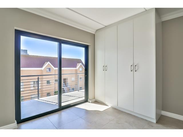 2 Bedroom Property for Sale in Waves Edge Western Cape